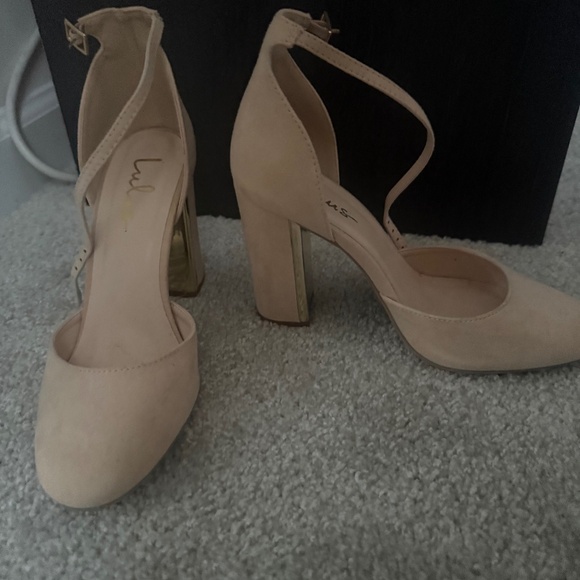 Lulus Nude High Heels - Picture 1 of 5